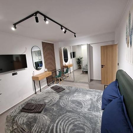 Patras Blue Sea And Sky Deluxe Apartment Экстерьер фото