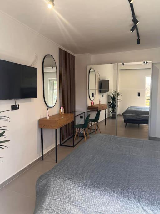 Patras Blue Sea And Sky Deluxe Apartment Экстерьер фото