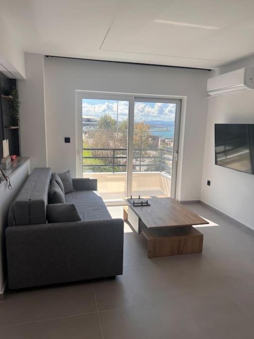 Patras Blue Sea And Sky Deluxe Apartment Экстерьер фото