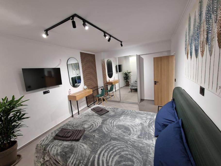 Patras Blue Sea And Sky Deluxe Apartment Экстерьер фото